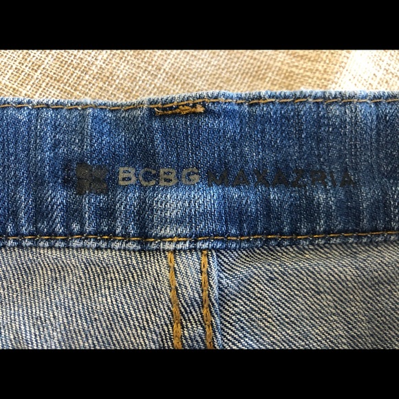BCBG Lenzi Denim Shorts - LIKE NEW! - Picture 3 of 5